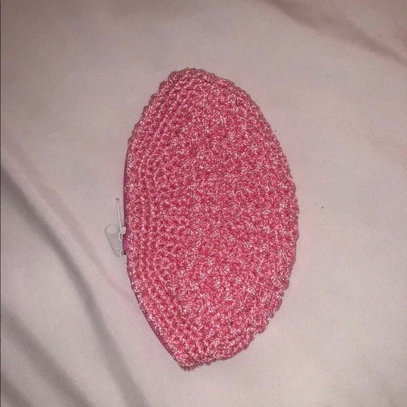 Curved shaped Coin Bag - Picture 3 of 3